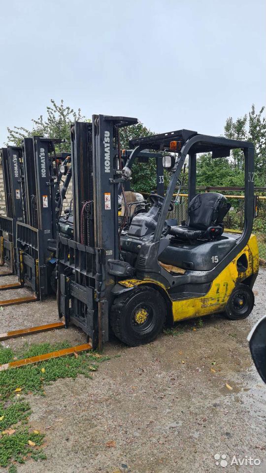 Вилочный погрузчик Komatsu FD15T-21