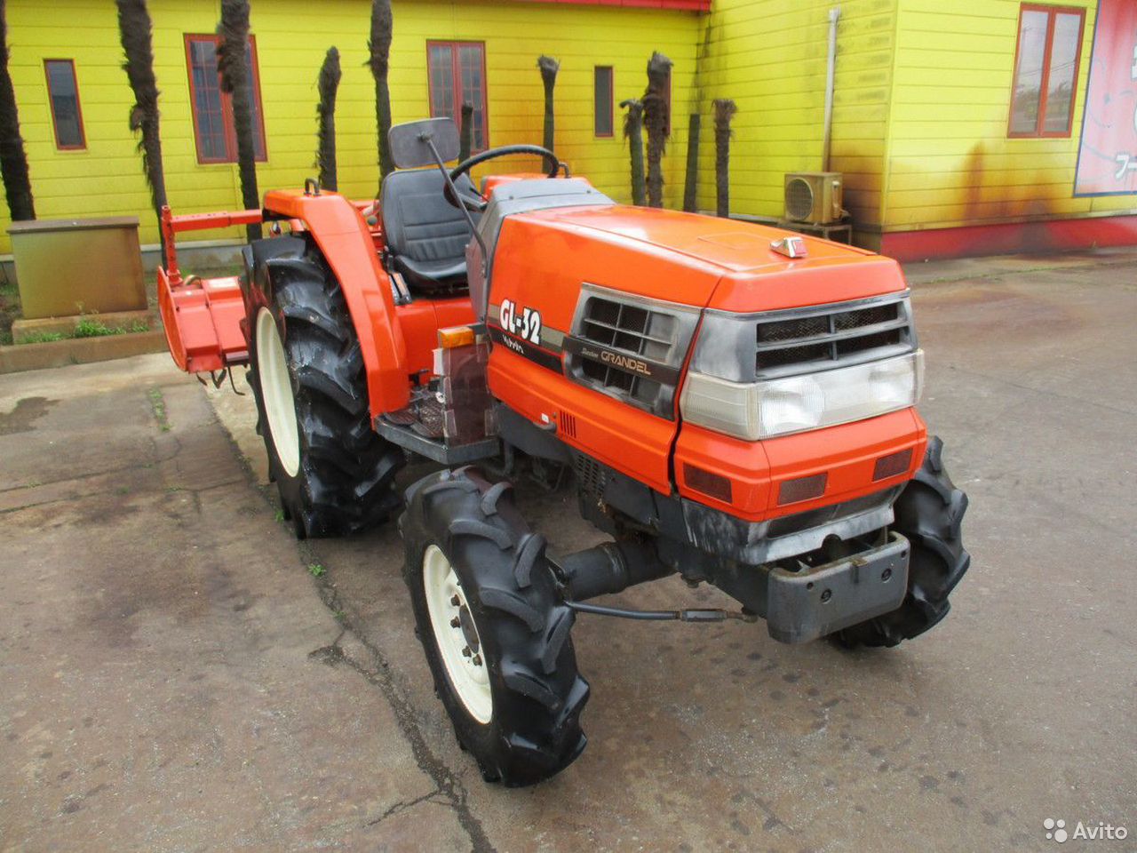 Мини-трактор Kubota GL32