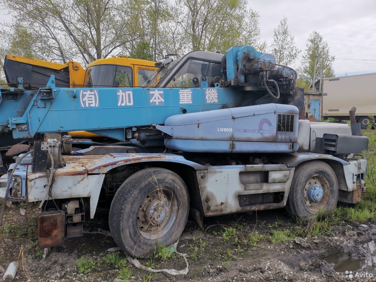 Самоходный кран Komatsu LW 250-2