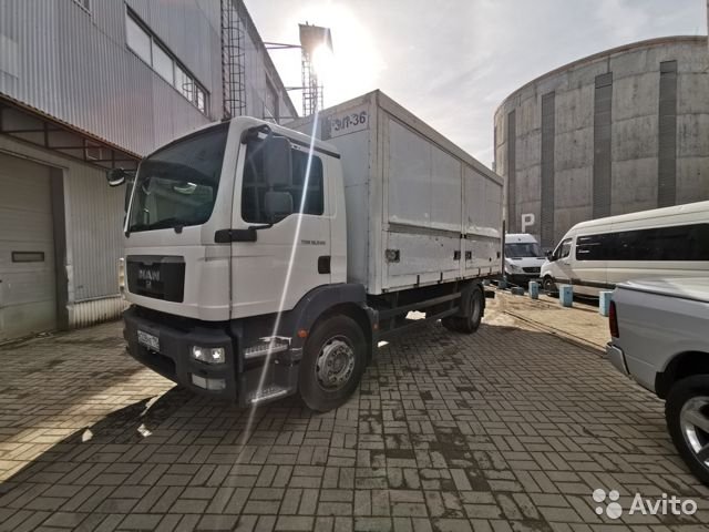 Грузовой фургон MAN TGM