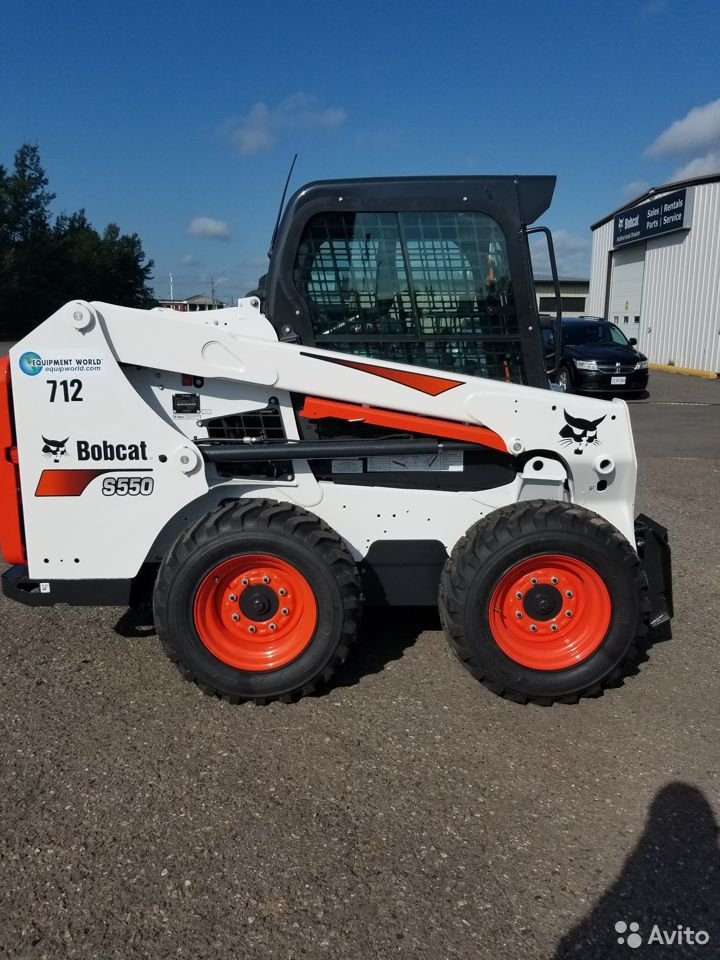 Мини-погрузчик Bobcat S550