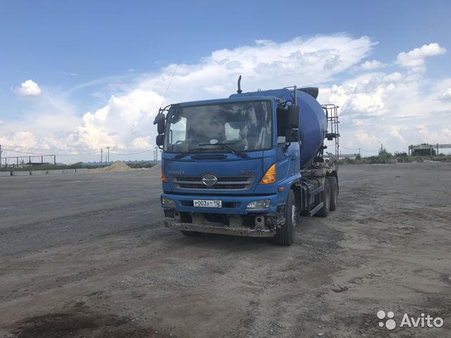 Автобетоносмеситель Hino 500 8 м3