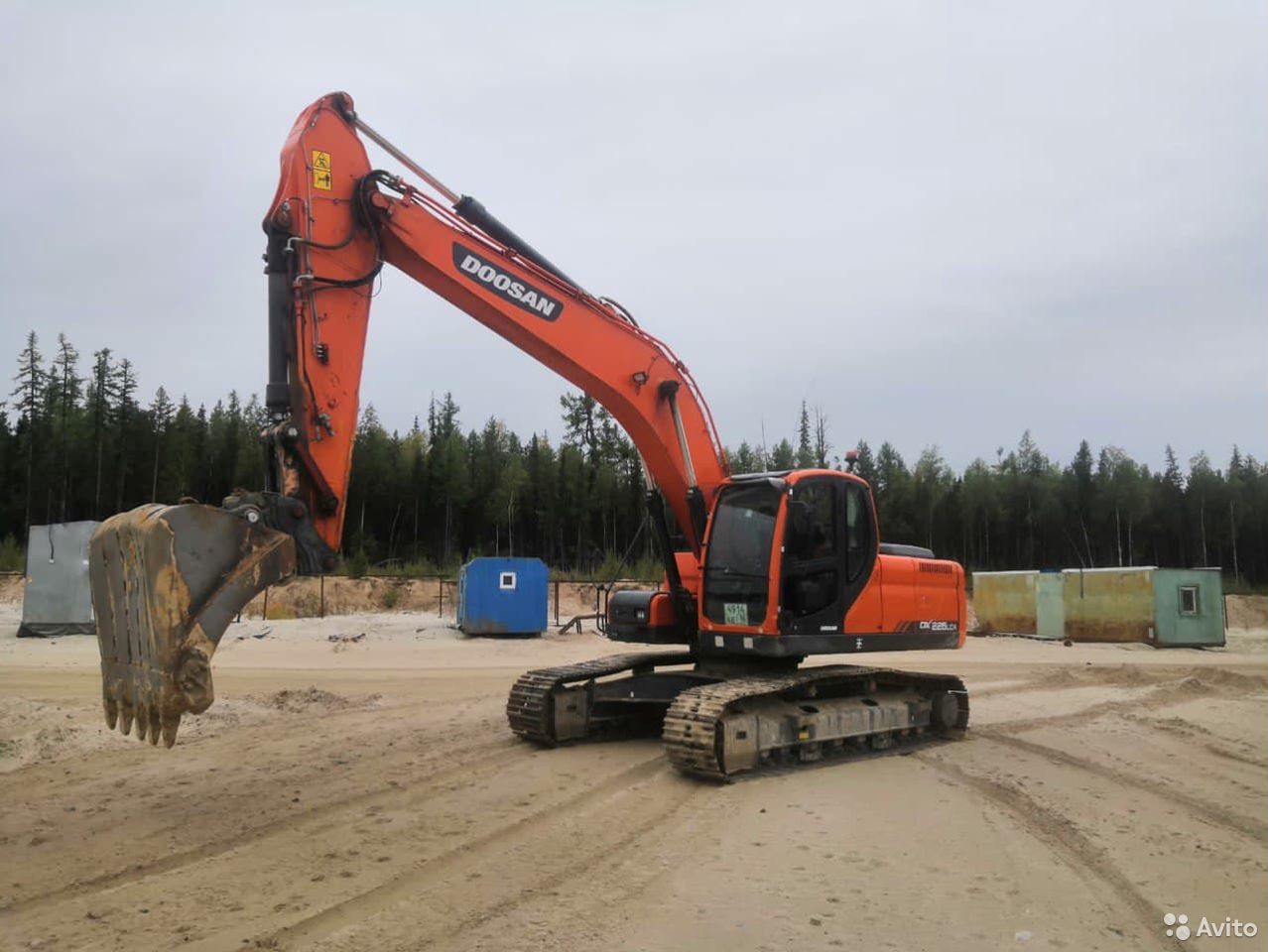 Гусеничный экскаватор DOOSAN DX225LCA