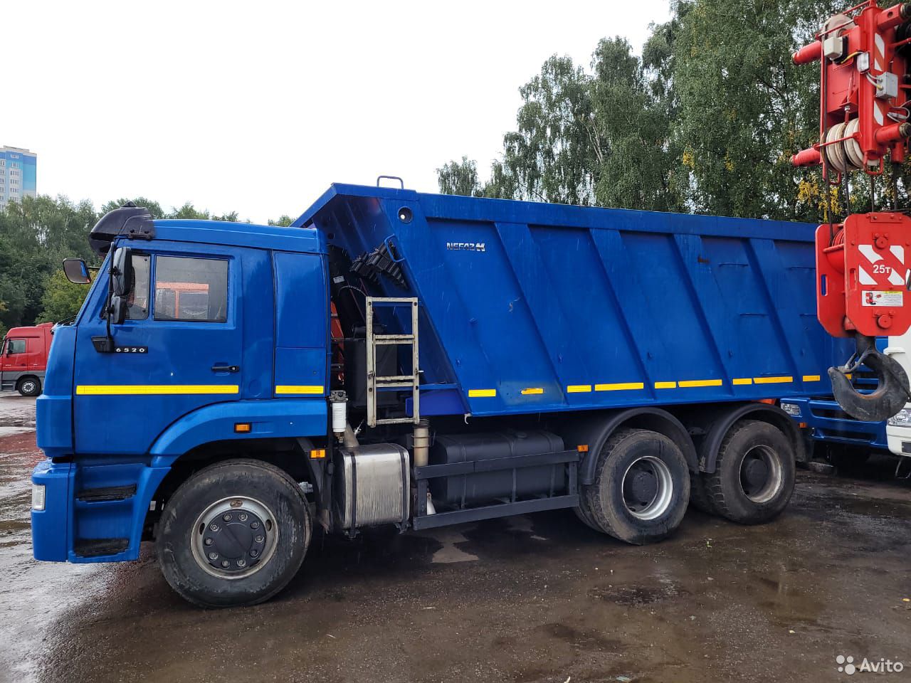 Самосвал КамАЗ 6520