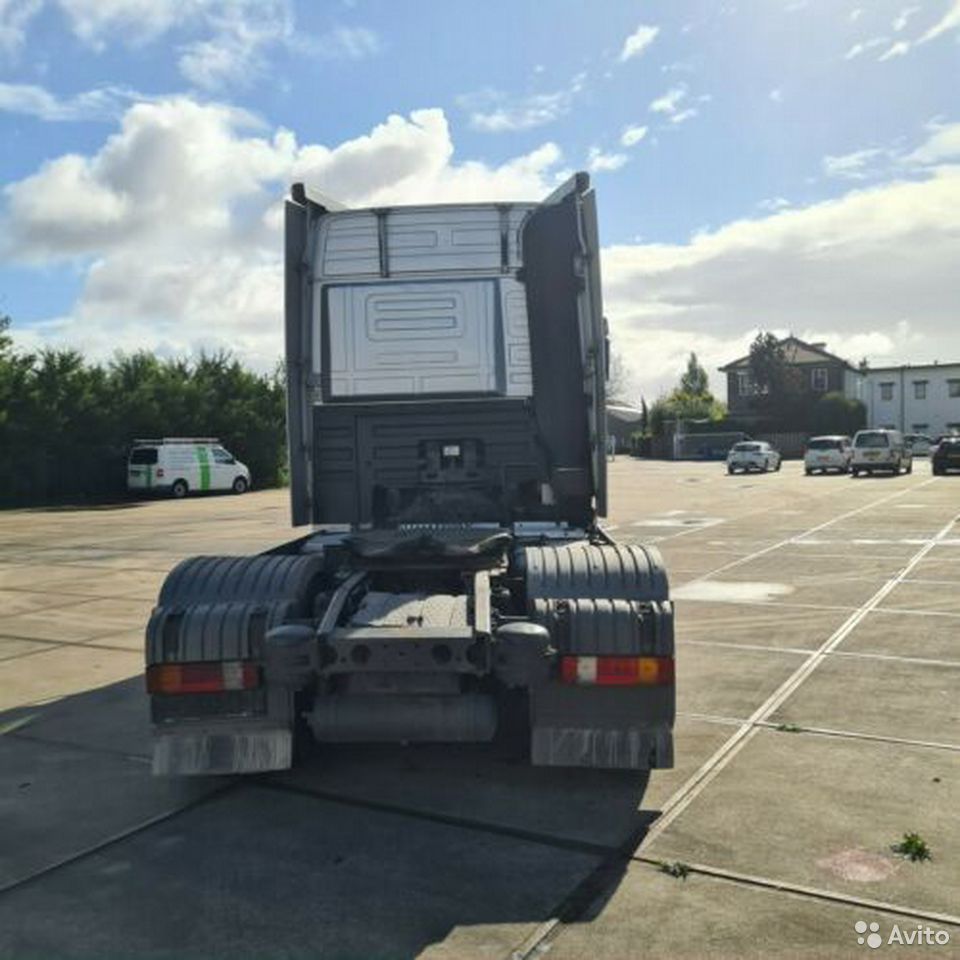 Седельный тягач Mercedes-Benz Actros