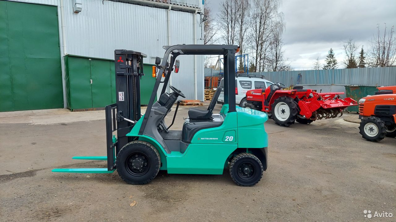 Вилочный погрузчик Mitsubishi FG20