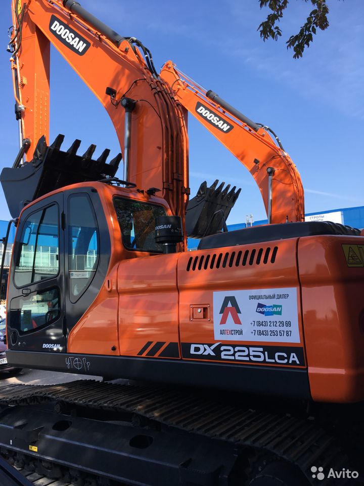 Гусеничный экскаватор DOOSAN DX225LCA