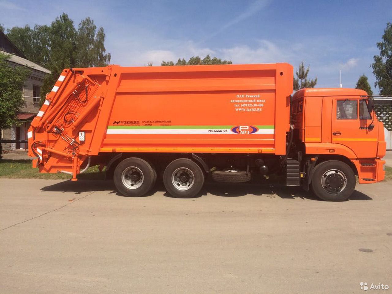 Мусоровоз РАРЗ МК-4546-08 (МК-200) на шасси КамАЗ 65115-3081-48
