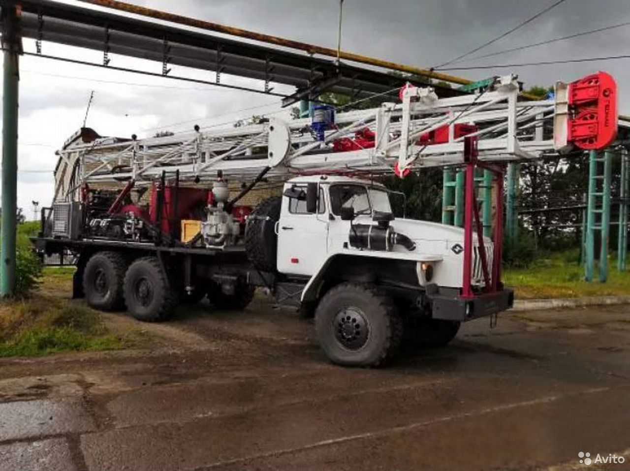 Мобильная буровая установка Геомаш УРБ-25