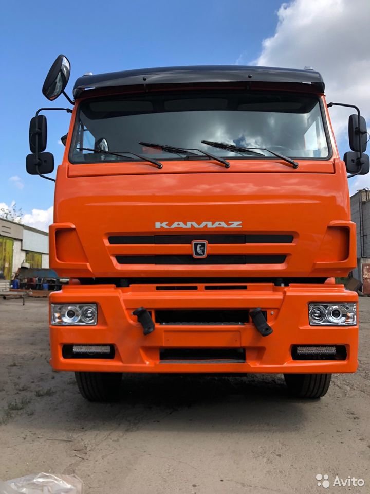 Самосвал КамАЗ 6520