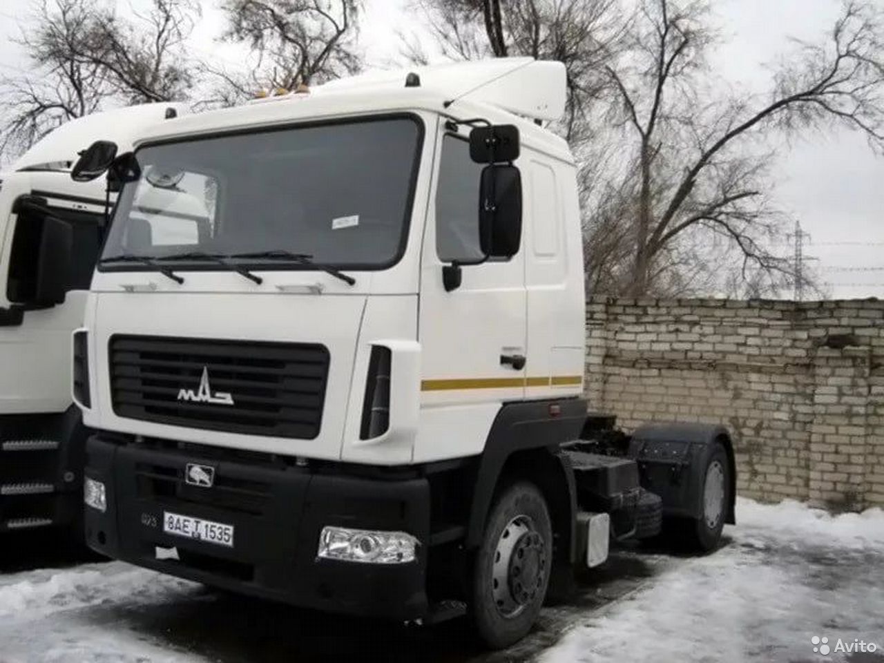 Седельный тягач МАЗ 5440С5-8520-031