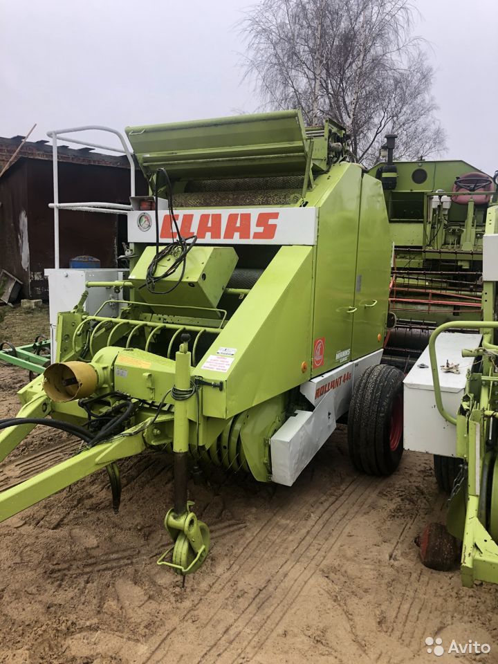 Пресс-подборщик Claas Rollant 44S