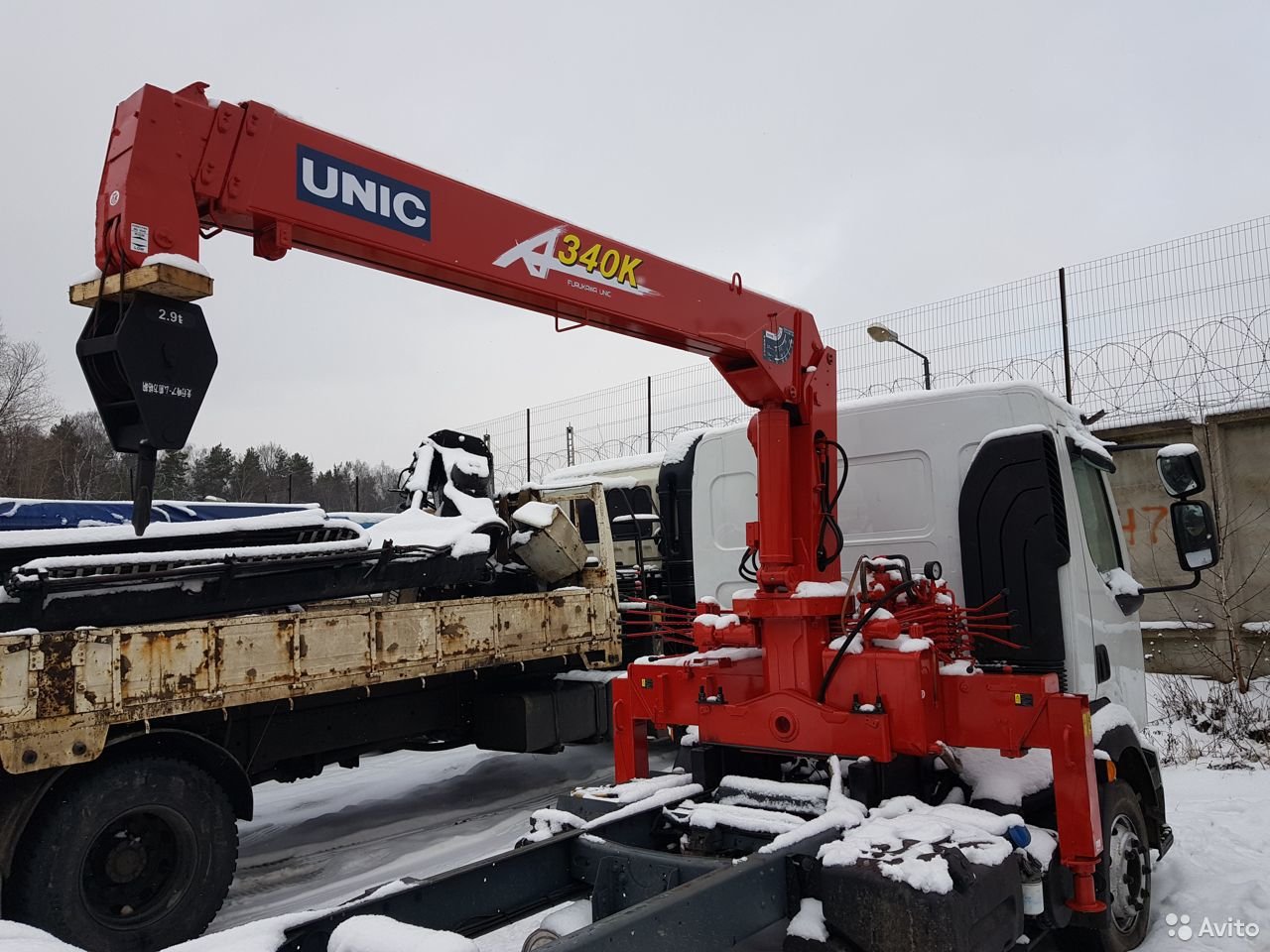 Кран-манипулятор UNIC 340K