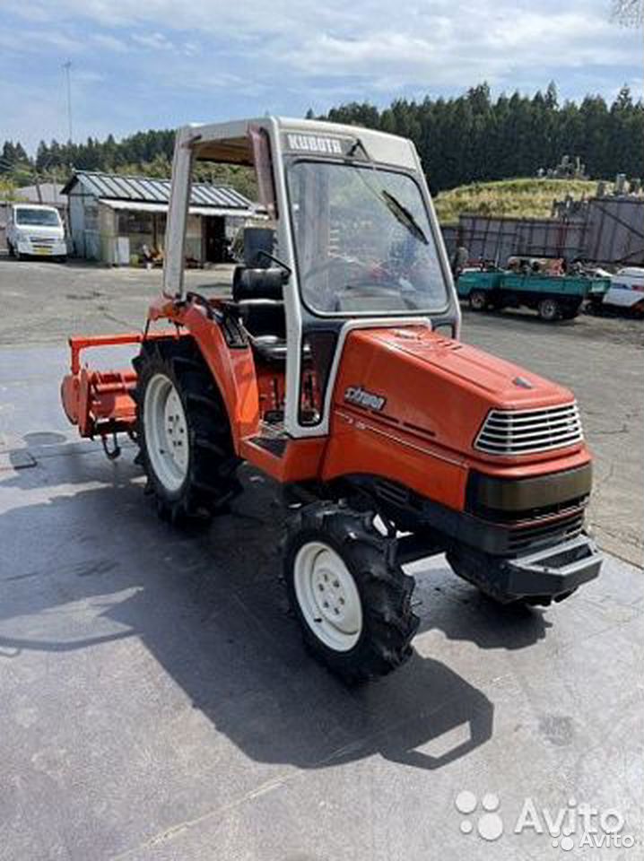Мини-трактор Kubota saturn X-20 4*4
