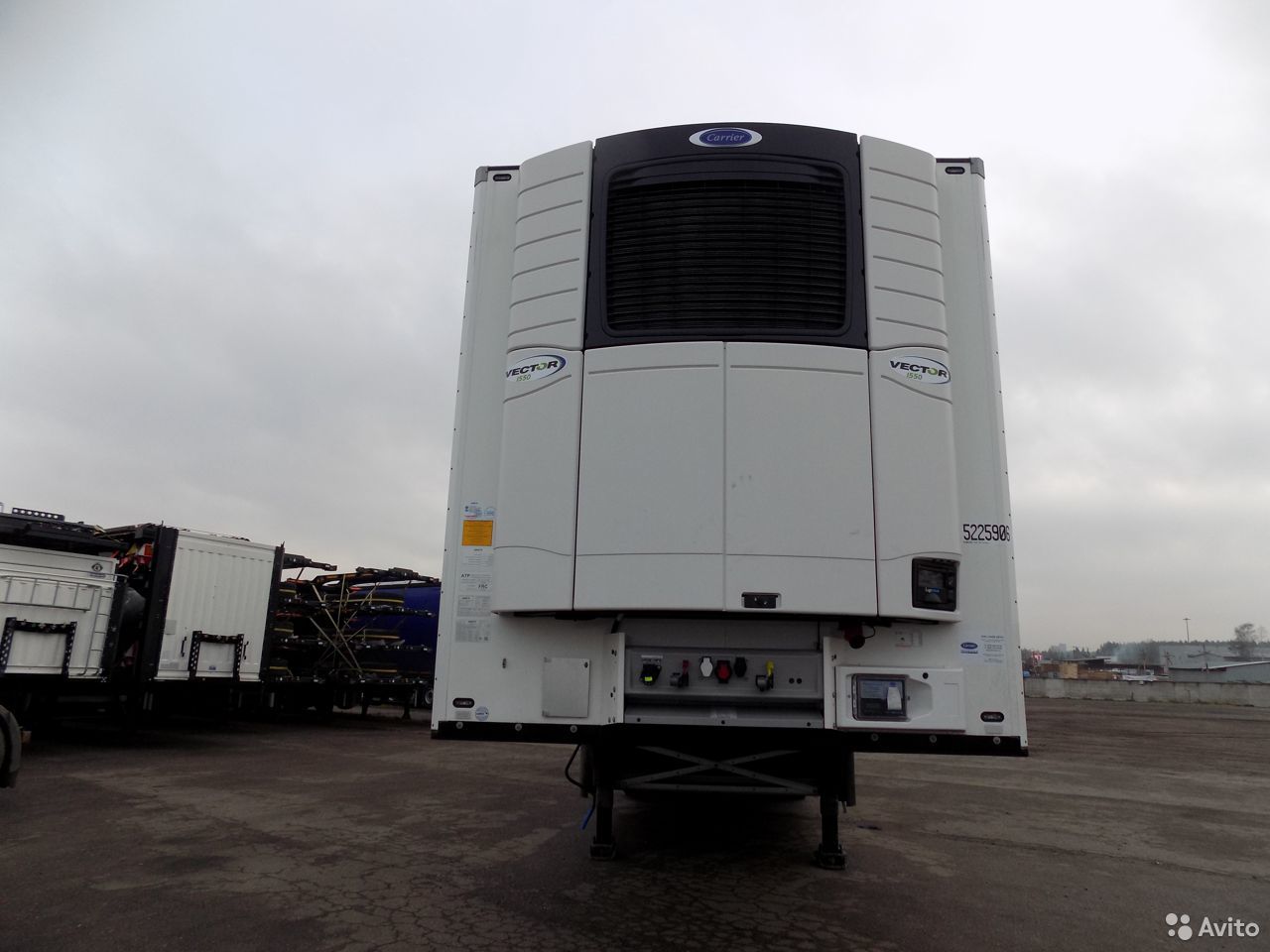 Полуприцеп Рефрижератор Schmitz Cargobull CV 1550