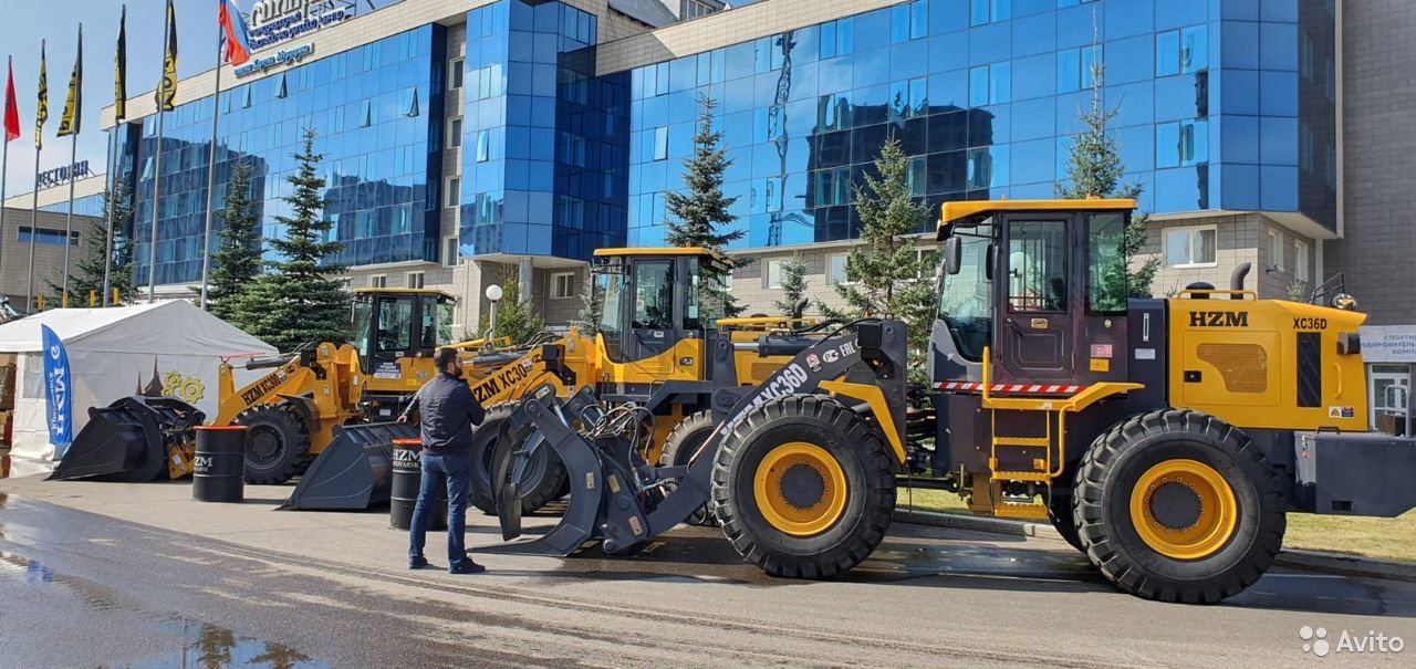 Фронтальный погрузчик HZM XC36D