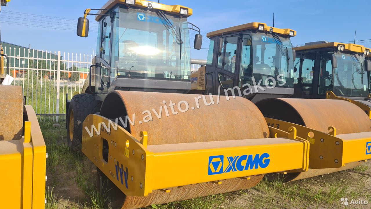 Грунтовый каток XCMG XS143