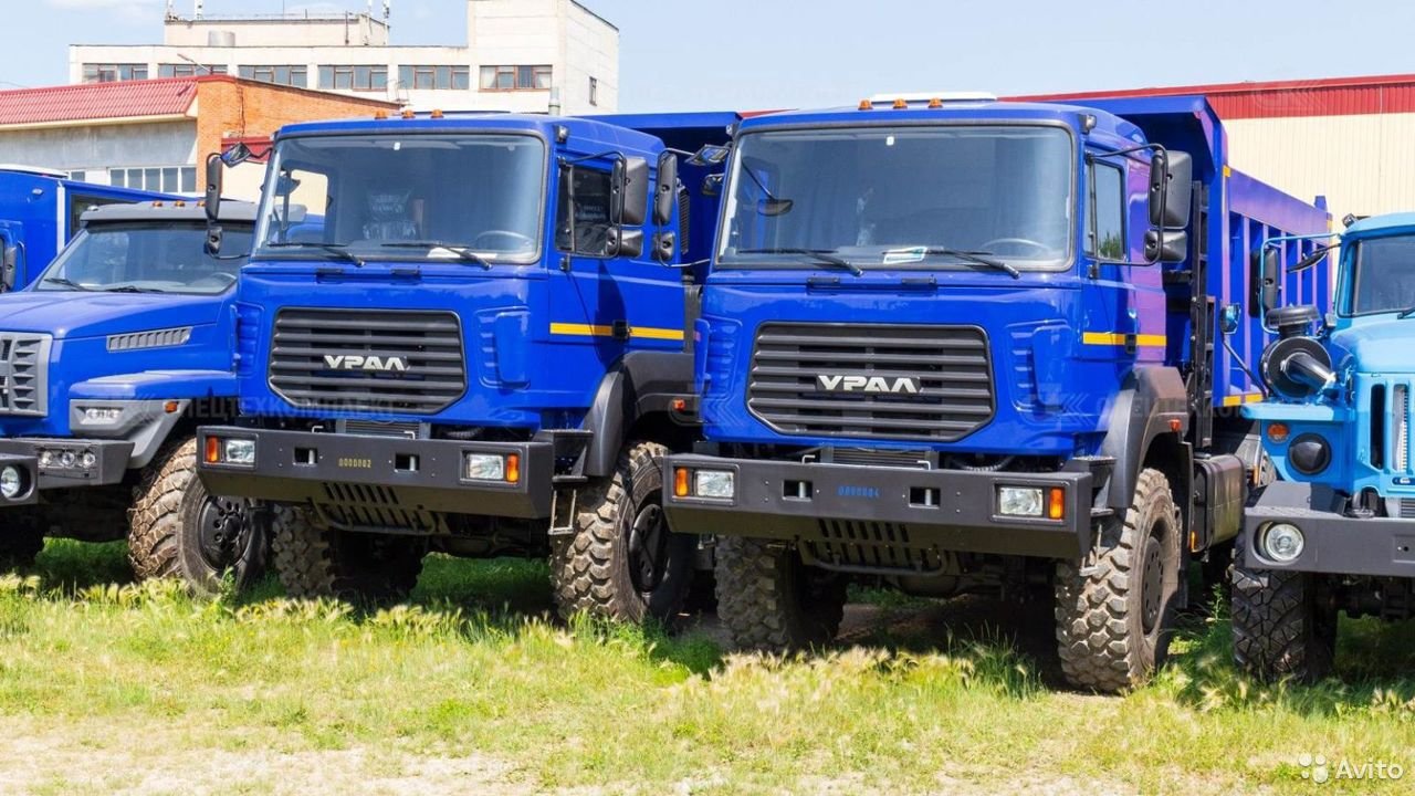 Самосвал УРАЛ