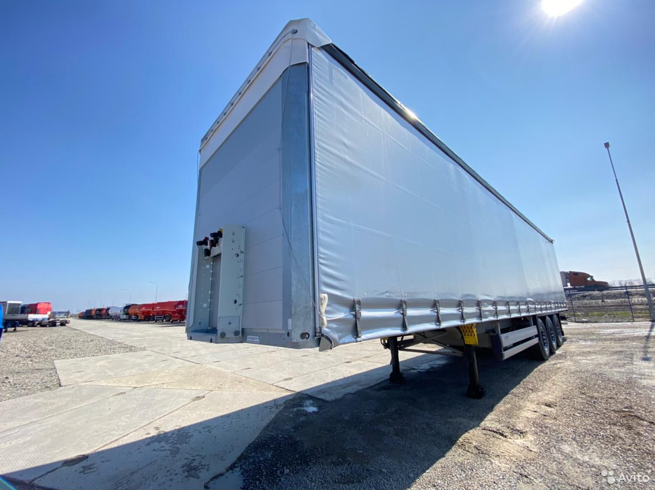 Тентованный полуприцеп Schmitz Cargobull 13,6м 3 оси