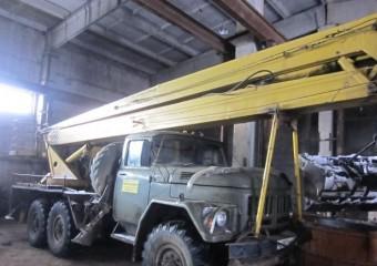 Автовышка ЗИЛ 131 с АГП-22