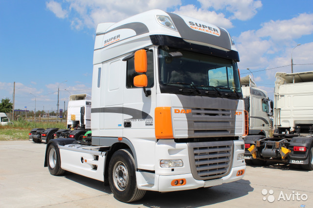 Седельный тягач DAF XF 105