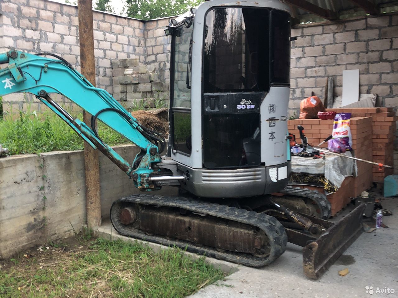 Мини-экскаватор Kobelco 30SR-3