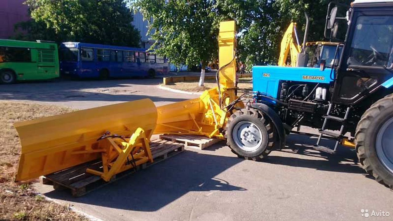Навесной снегоуборщик Дорэлектромаш ДЭМ-124