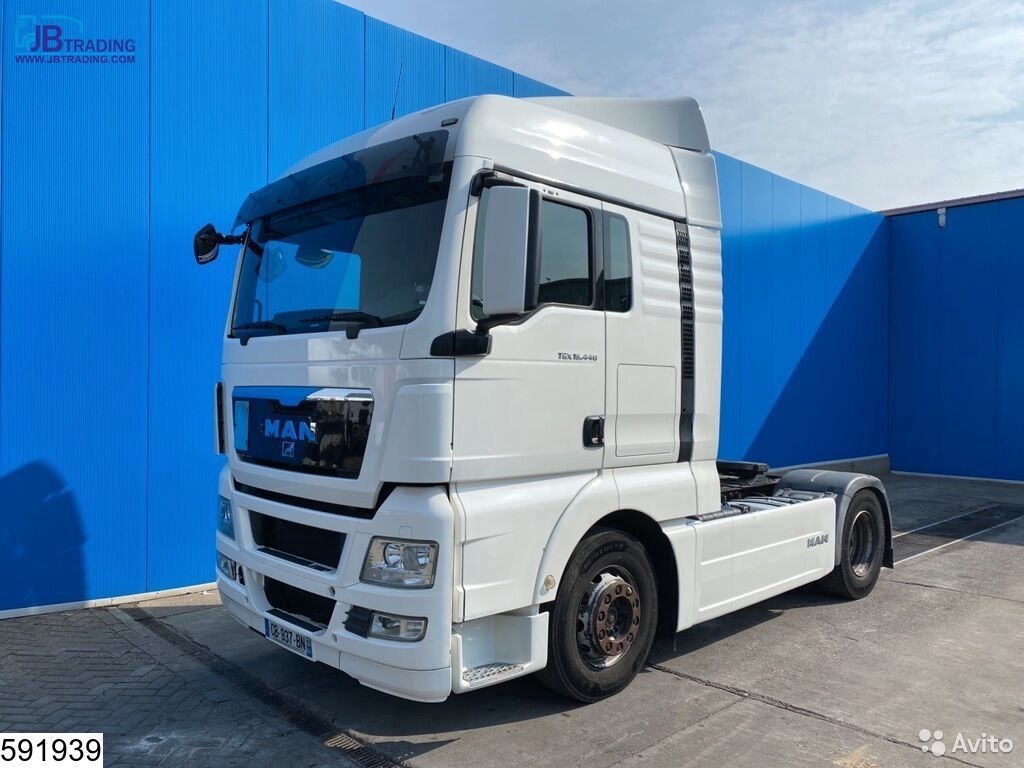 Седельный тягач MAN TGX 18.400