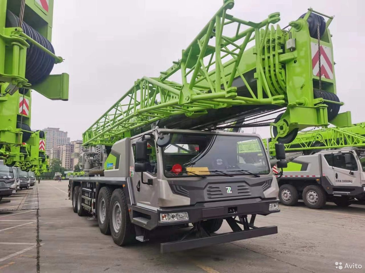 Автокран Zoomlion ZTC800V