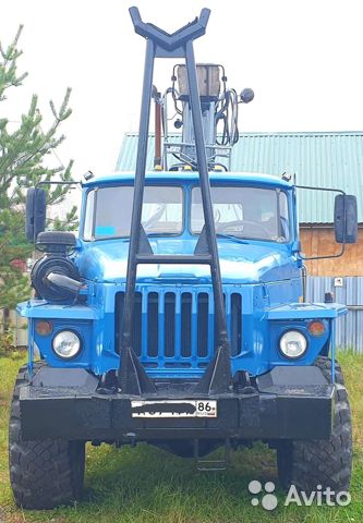 Бортовой грузовик с КМУ УРАЛ 4320 с КМУ Инман ИФ-300