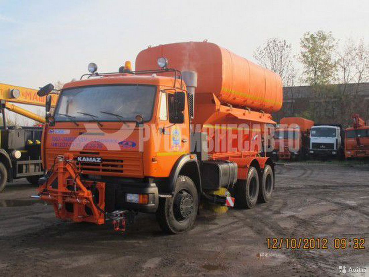 Комбинированная дорожная машина Завод КДМ им. М.И. Калинина ЭД-405