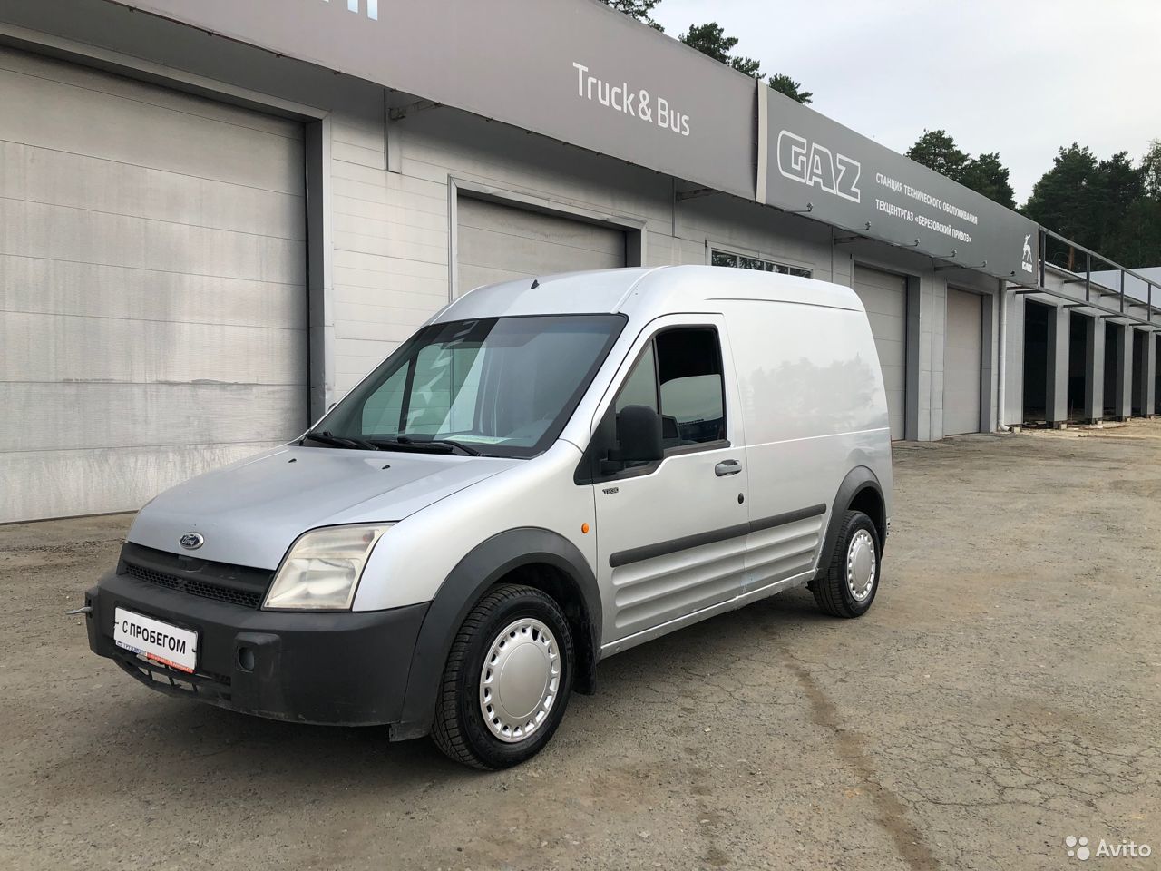 Цельнометаллический фургон Ford Transit Connect