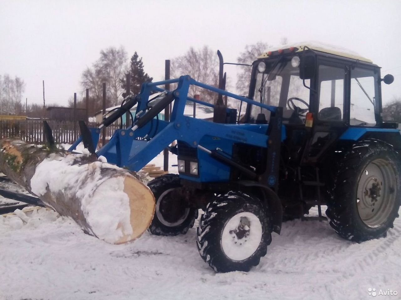 Навесной погрузчик (КУН) Магнус (Magnus) ПКУ-1000 "Лесник"