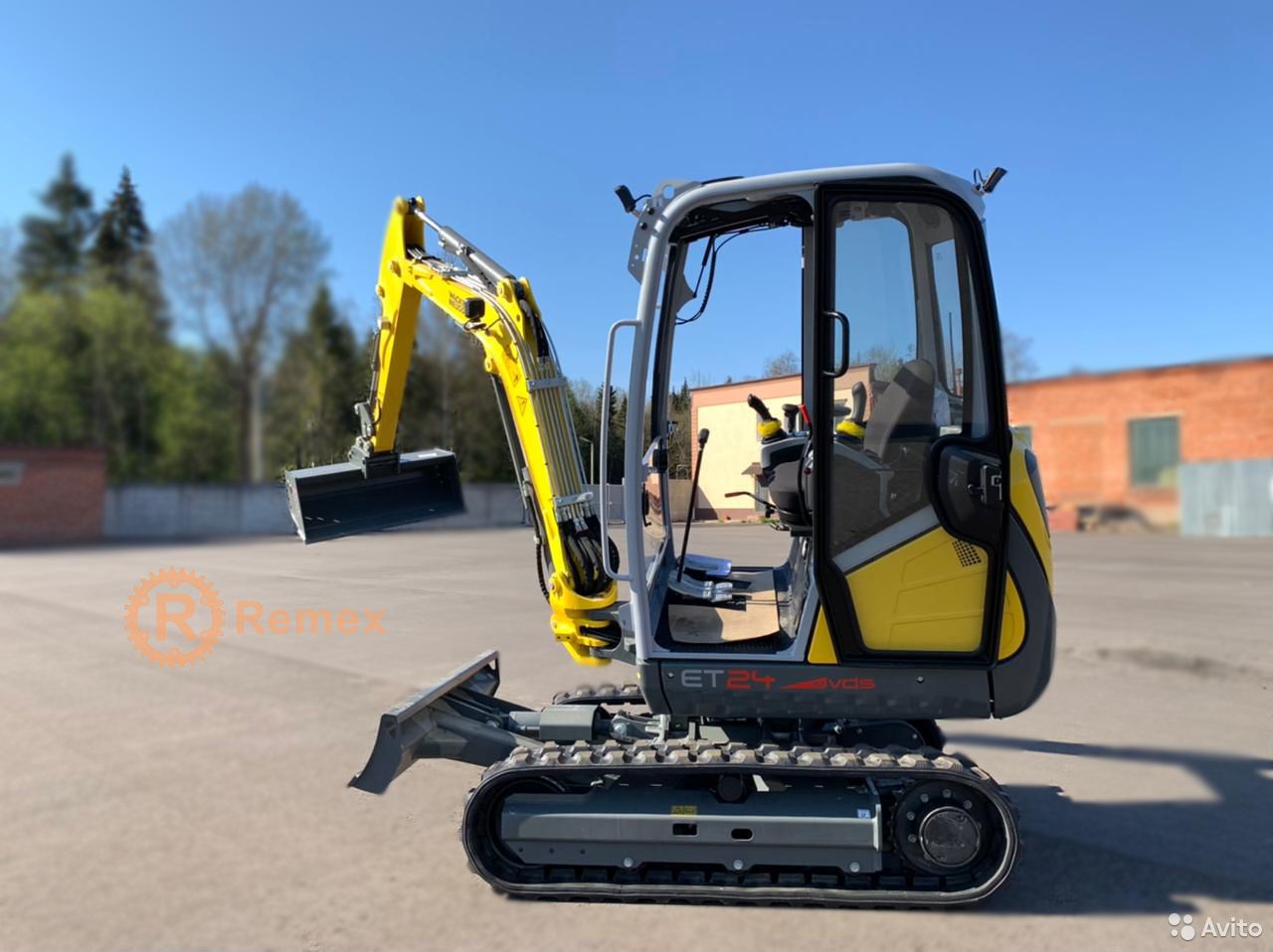 Мини-экскаватор Wacker Neuson ET24