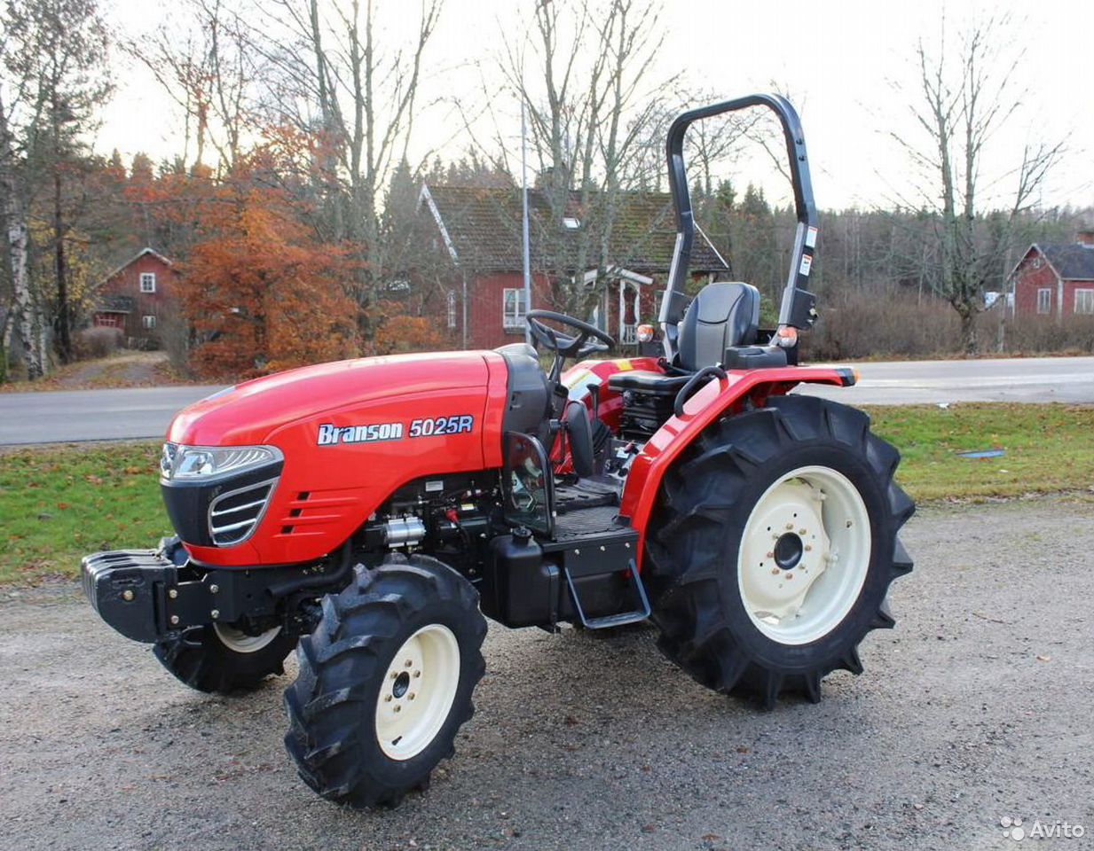 Мини-трактор Branson 5025R