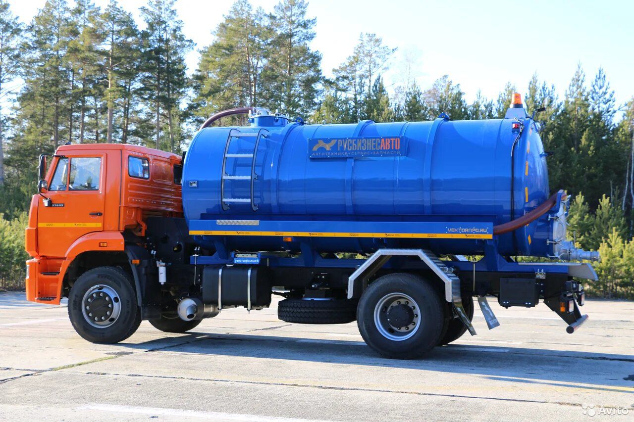 Ассенизатор МВ-12 (ТЛ740) на шасси КамАЗ 53605