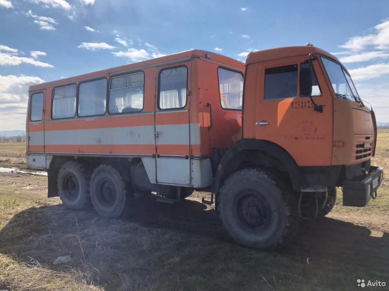 Вахтовый автобус НефАЗ 4951