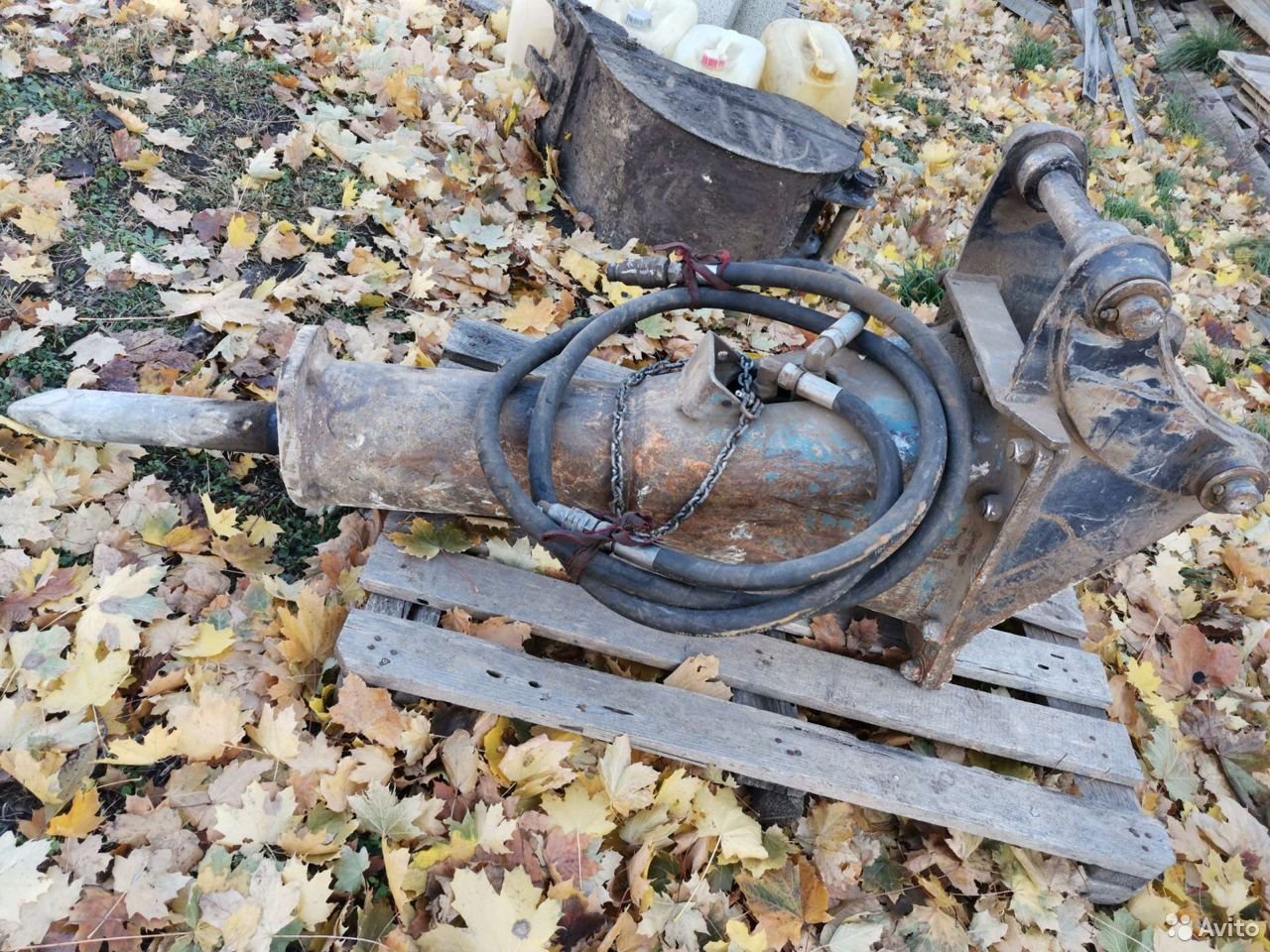 Гидромолот