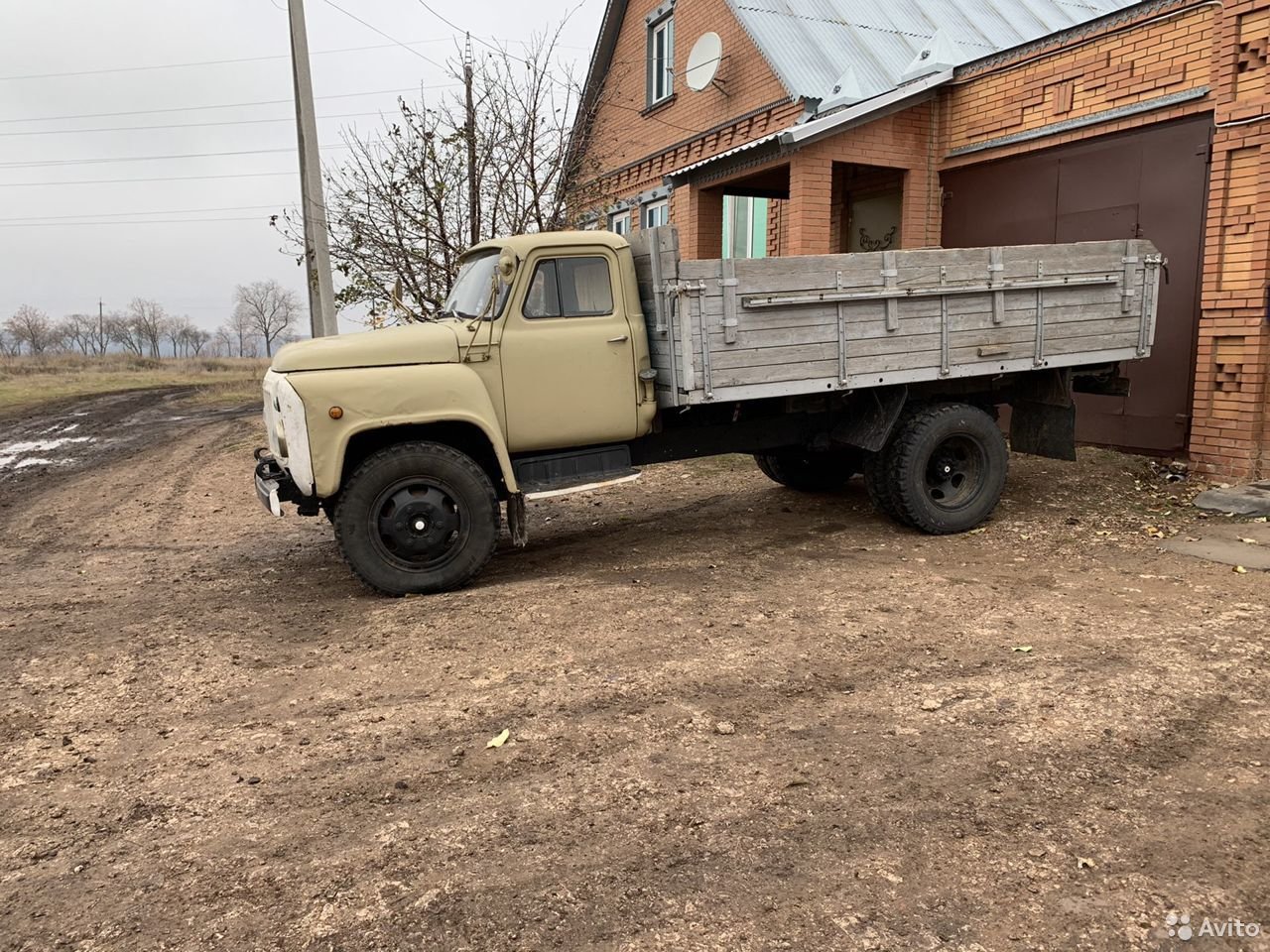 Бортовой грузовик ГАЗ 52