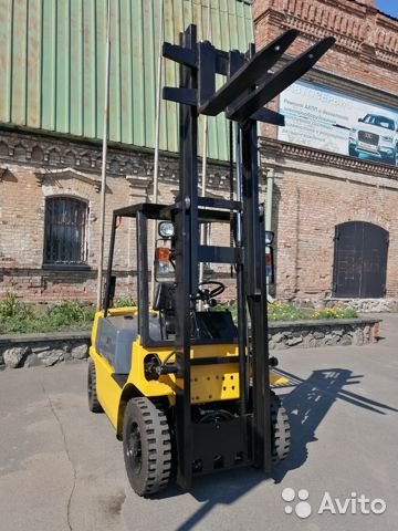 Вилочный погрузчик Mitsubishi FG20