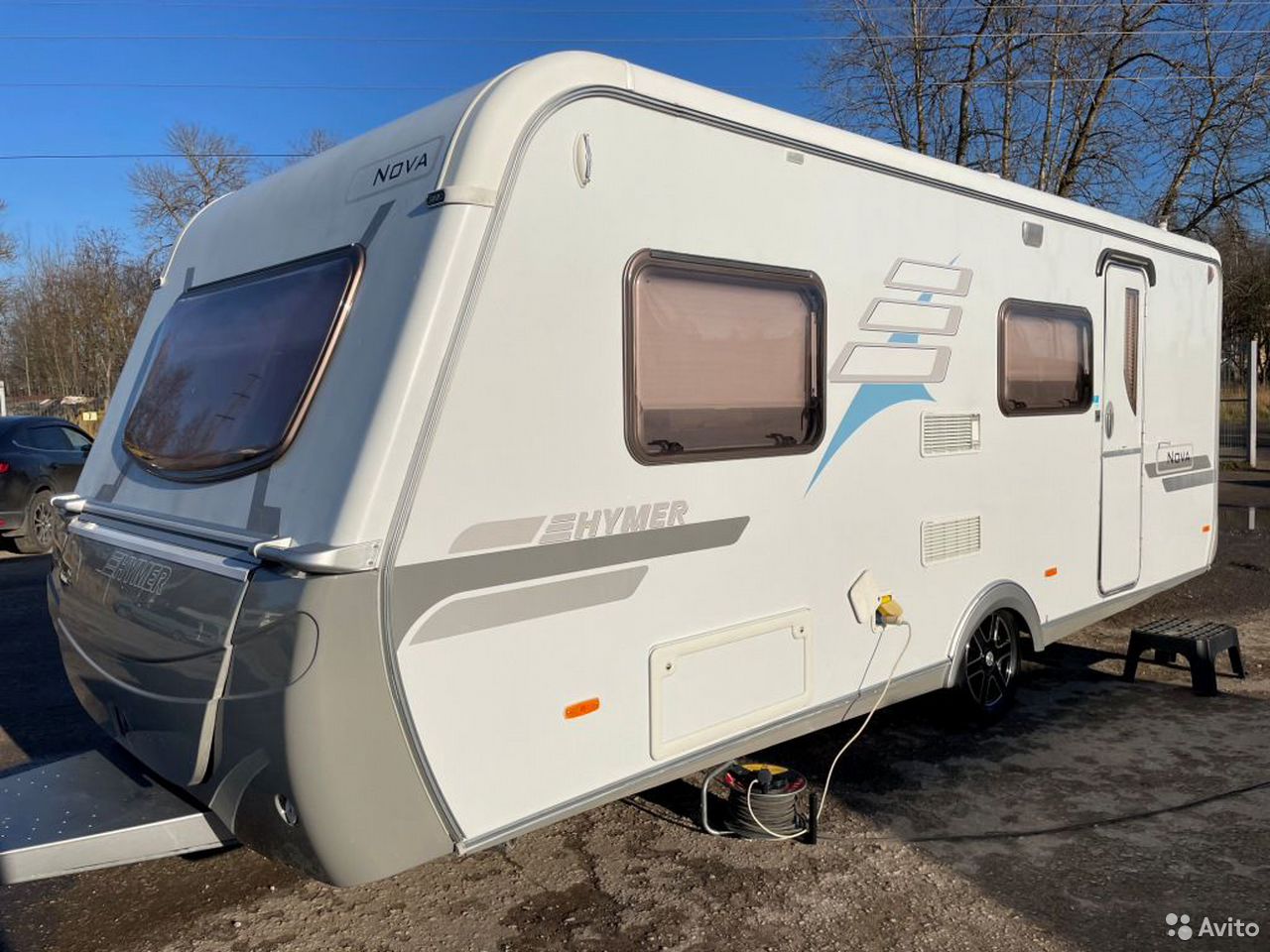 Прицеп-дача (кемпер) Hymer Nova