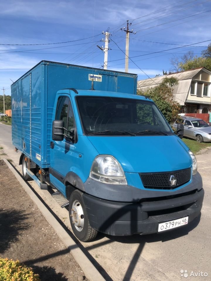 Промтоварный фургон Renault Mascott