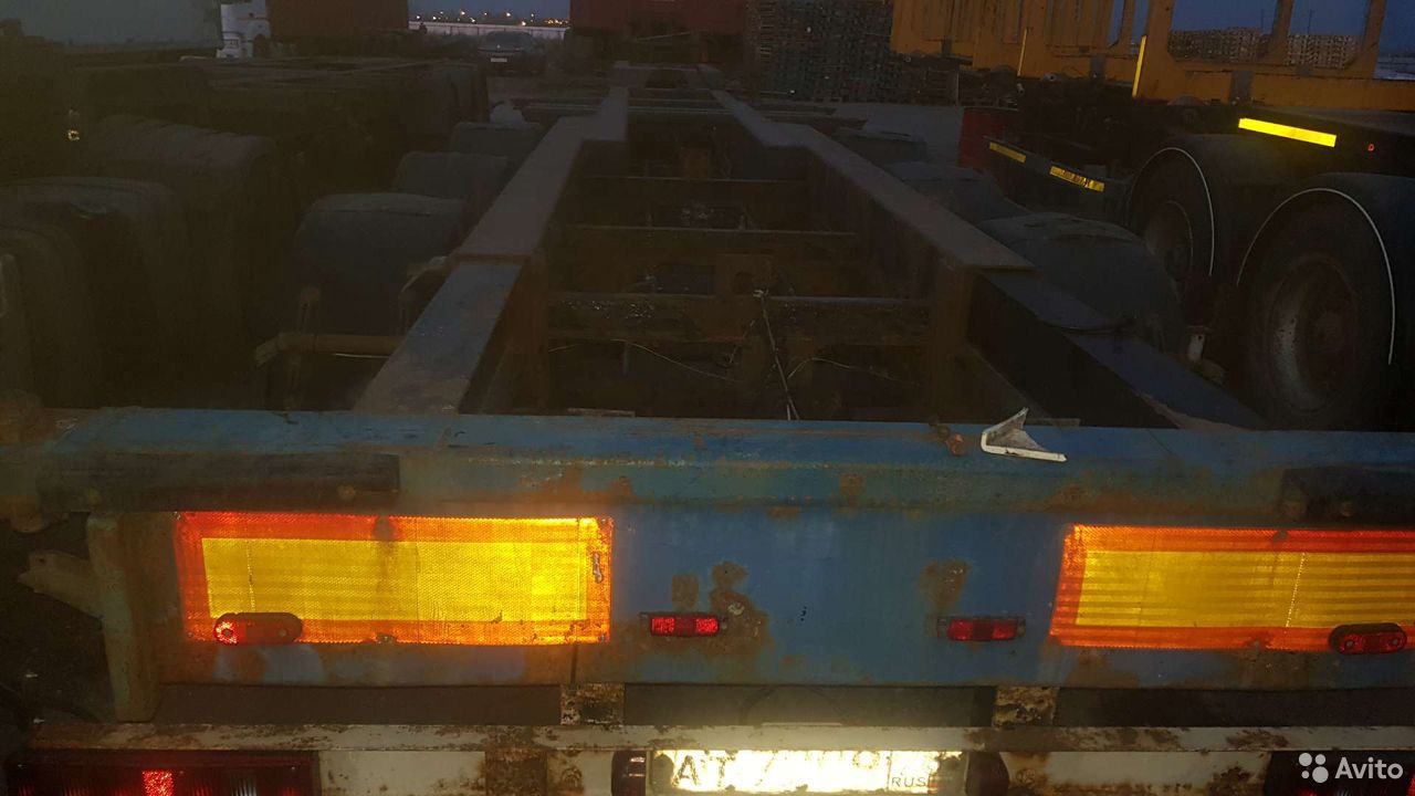Полуприцеп контейнеровоз Renders Trailers SK 134-32