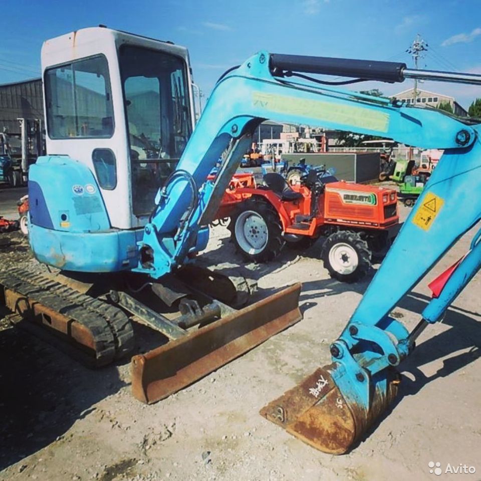 Мини-экскаватор Hitachi EX35