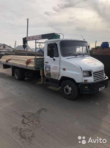 Бортовой грузовик с КМУ ЗИЛ 5301 "Бычок"