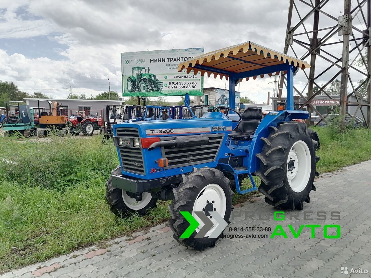 Мини-трактор Iseki TL3200 с козырьком