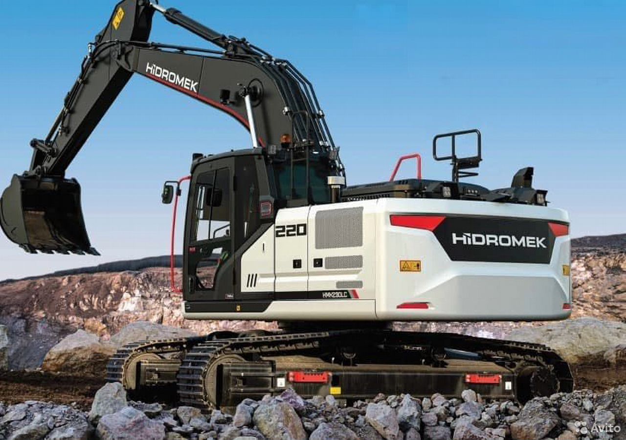 Гусеничный экскаватор Hidromek HMK 220LC