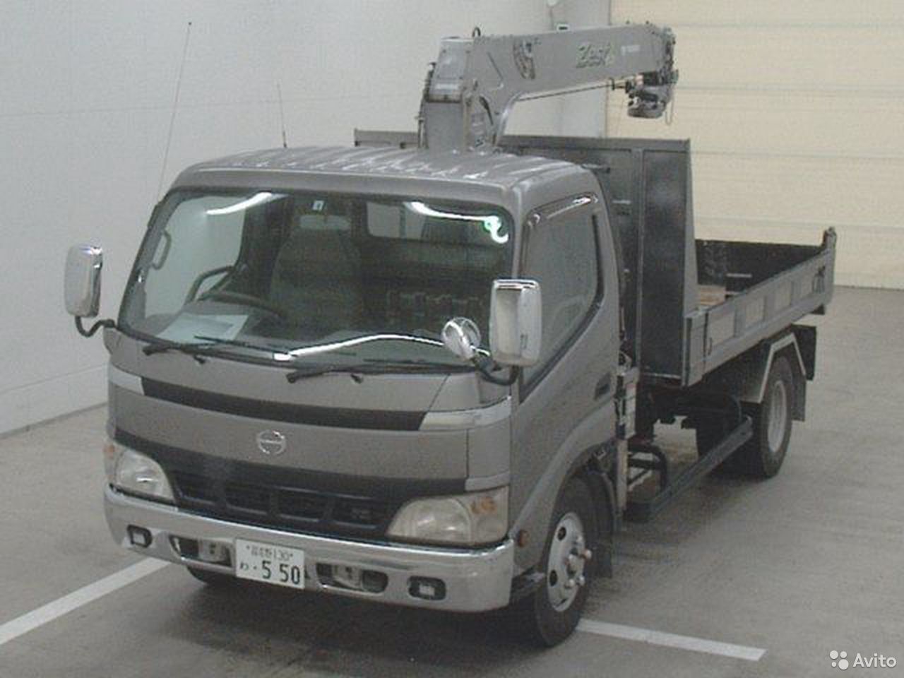Бортовой грузовик с КМУ HINO 300 (Dutro)