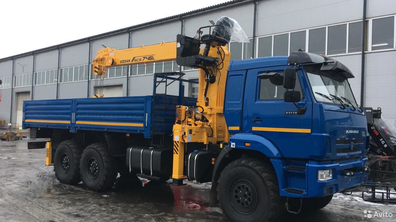 Бортовой грузовик с КМУ КамАЗ 43118-3090-50 с КМУ Soosan SCS746L