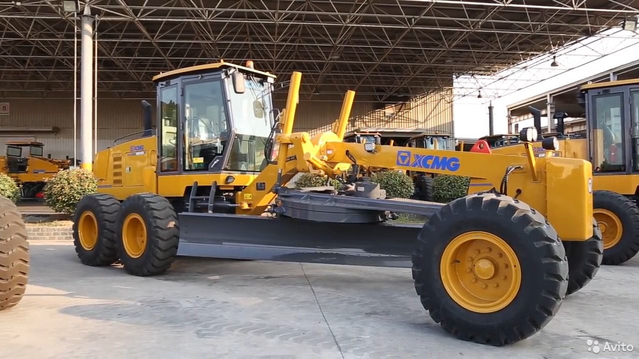 Автогрейдер XCMG GR2153